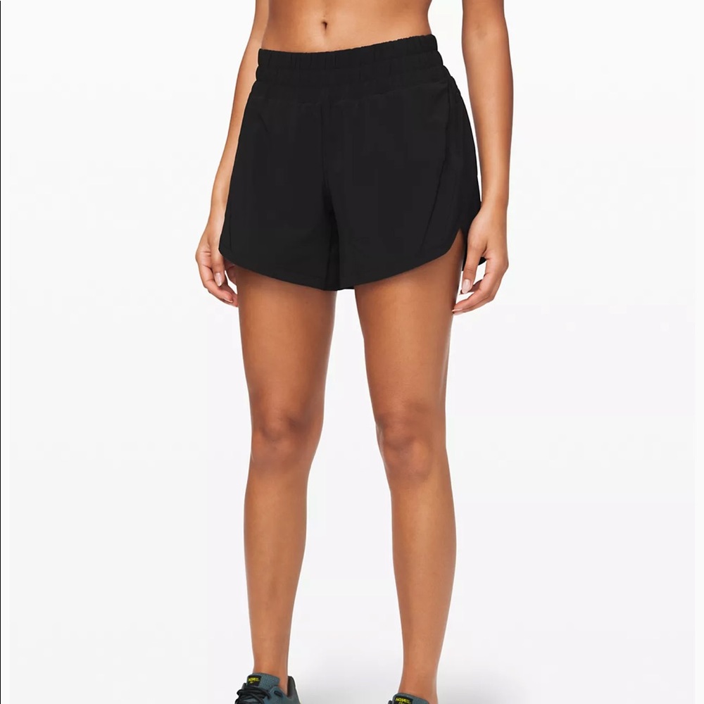 Lululemon Track That Mid-Rise Lined Short 5" black size 8